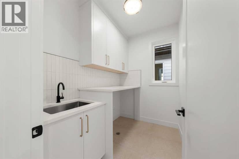 5104 21 Avenue NW — photo 19 of 22