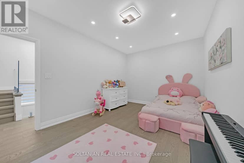 17 Trenton Avenue — photo 31 of 40