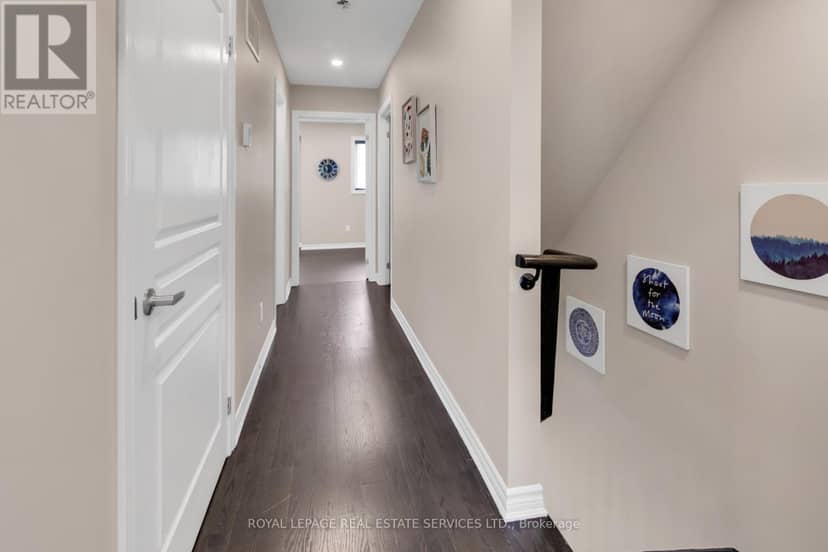 47 - 636 Evans Avenue — photo 11 of 23