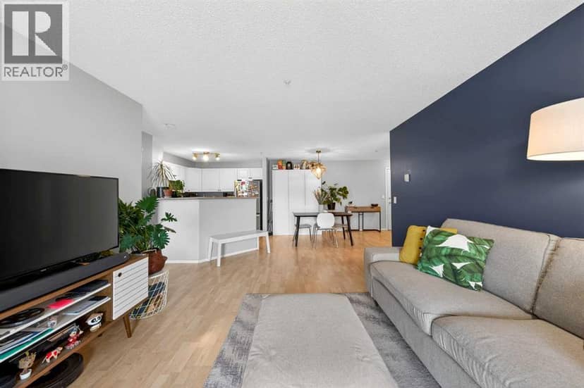 206, 2000 Citadel Meadow Point NW — photo 15 of 27