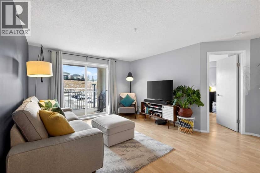 206, 2000 Citadel Meadow Point NW — photo 10 of 27