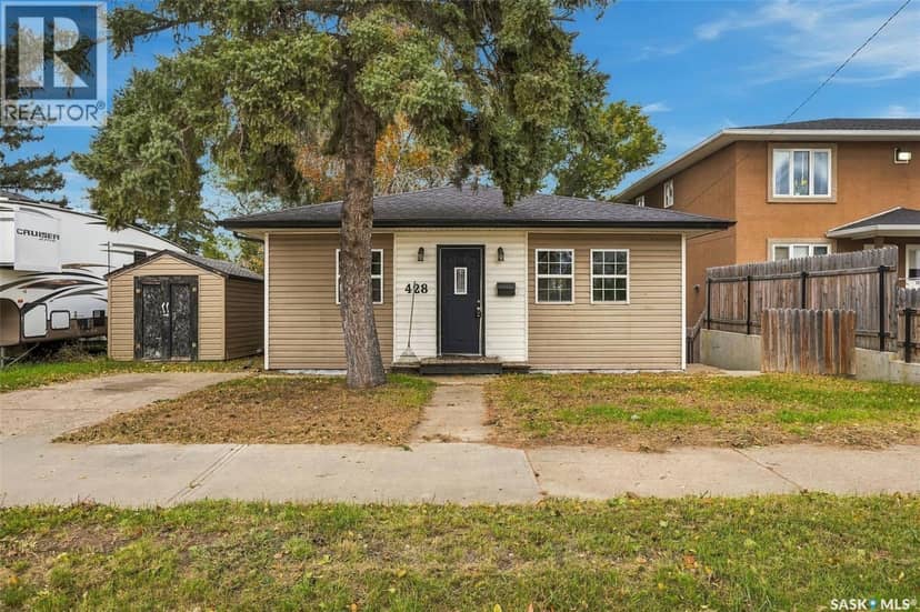 428 Home STREET W, Moose Jaw