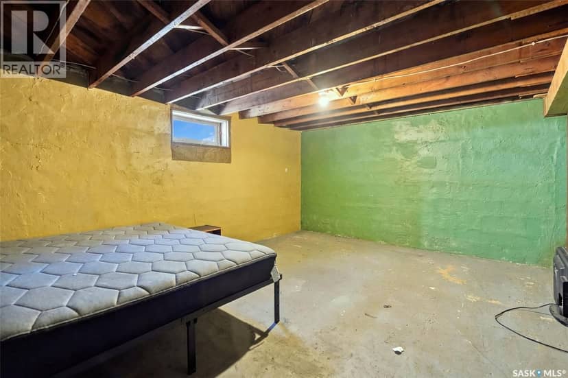 428 Home STREET W — photo 22 of 40