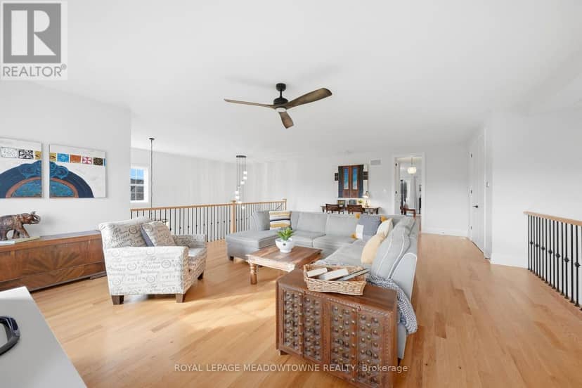 8 J B Robson Court — photo 27 of 40