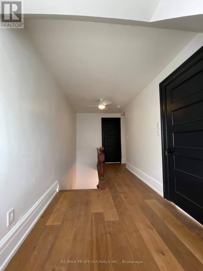 124 Close Avenue — photo 32 of 40