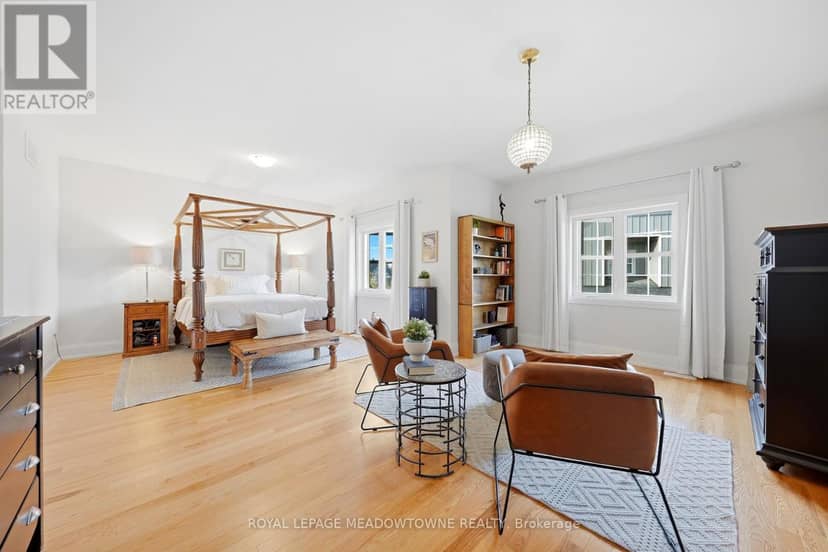 8 J B Robson Court — photo 30 of 40