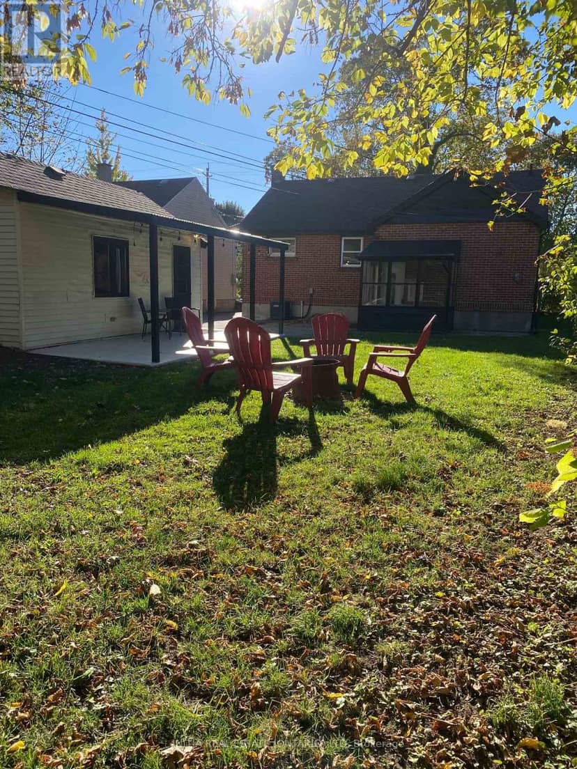 486 Hale Street — photo 33 of 35