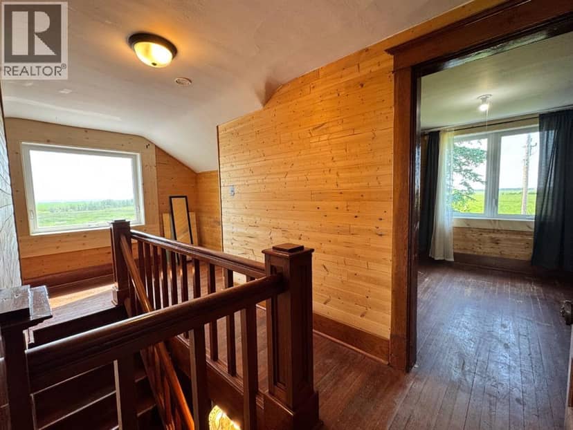255025 Township 814 Road — photo 27 of 40