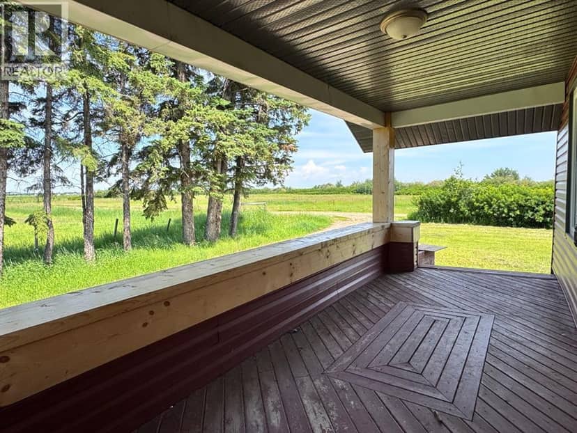 255025 Township 814 Road — photo 36 of 40