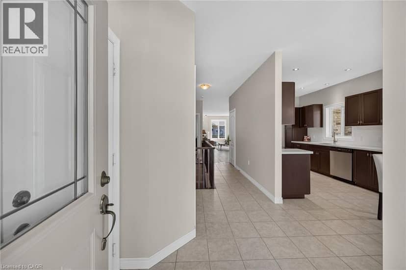 14 ECKER Lane — photo 4 of 40