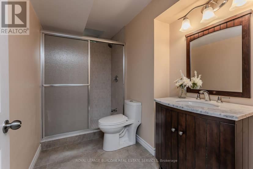 2194 Berwick Drive — photo 26 of 33