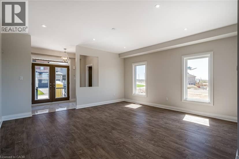 229 MIDLAND Place, Welland, photo 3