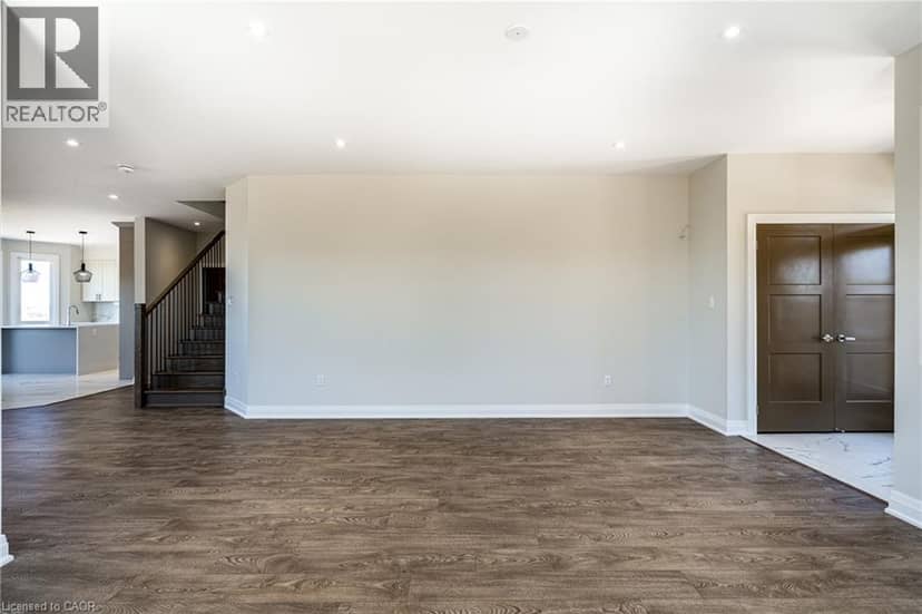 229 MIDLAND Place, Welland, photo 8