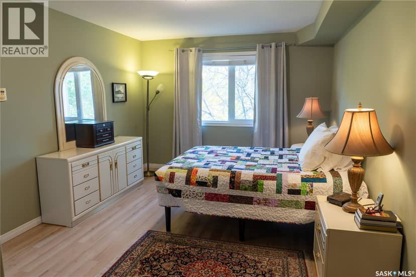 324 305 Pinehouse DRIVE — photo 16 of 24