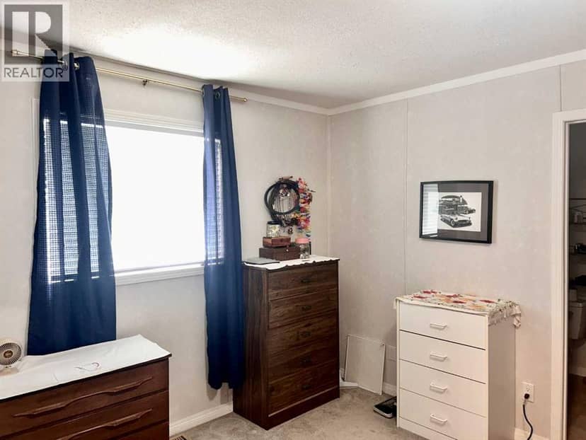 10317 Township Road 512 — photo 15 of 28
