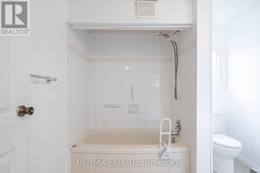 77 Linden Lane — photo 13 of 31
