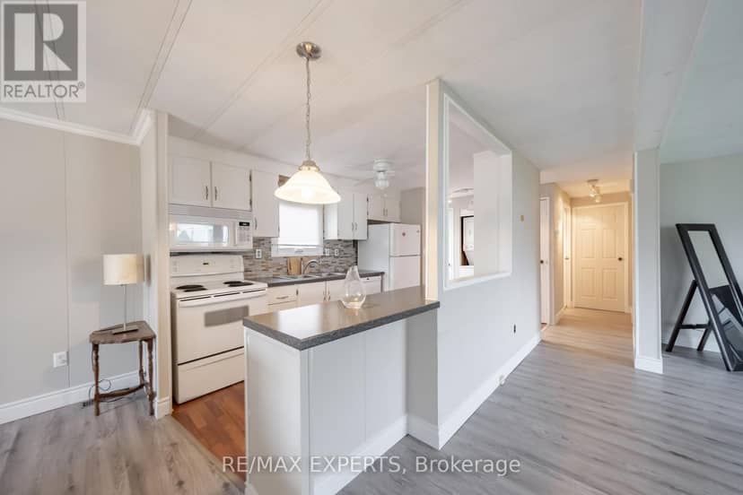 77 Linden Lane — photo 25 of 31