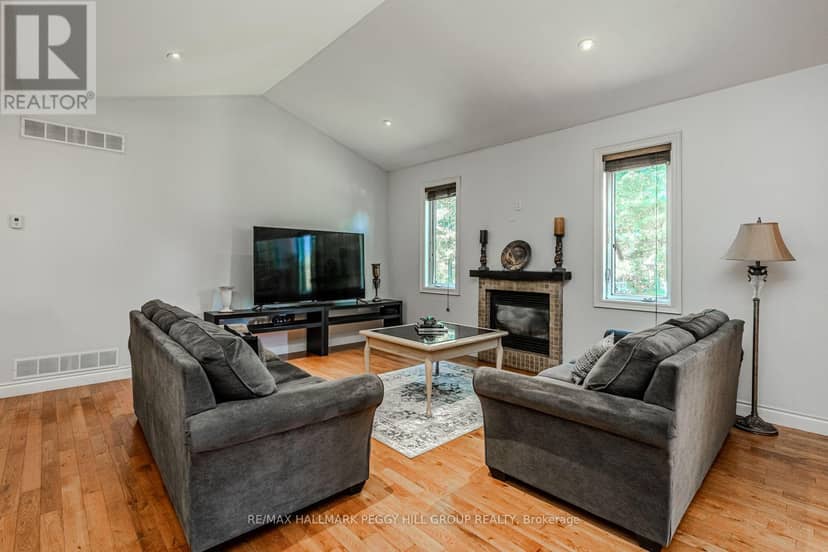 122 Trout Lane, Tiny, photo 4