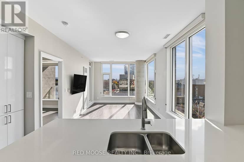 705 - 118 Holmwood Avenue — photo 22 of 40