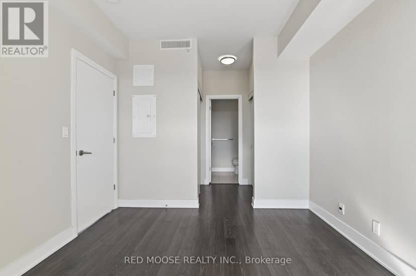 705 - 118 Holmwood Avenue — photo 33 of 40