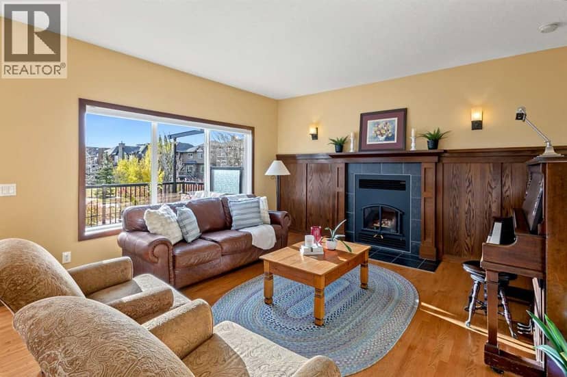 680 Coopers Square SW, Airdrie, photo 7