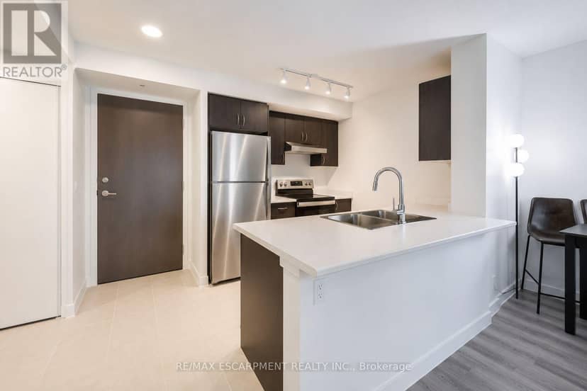 309 - 10 Wilby Crescent, Toronto, photo 7