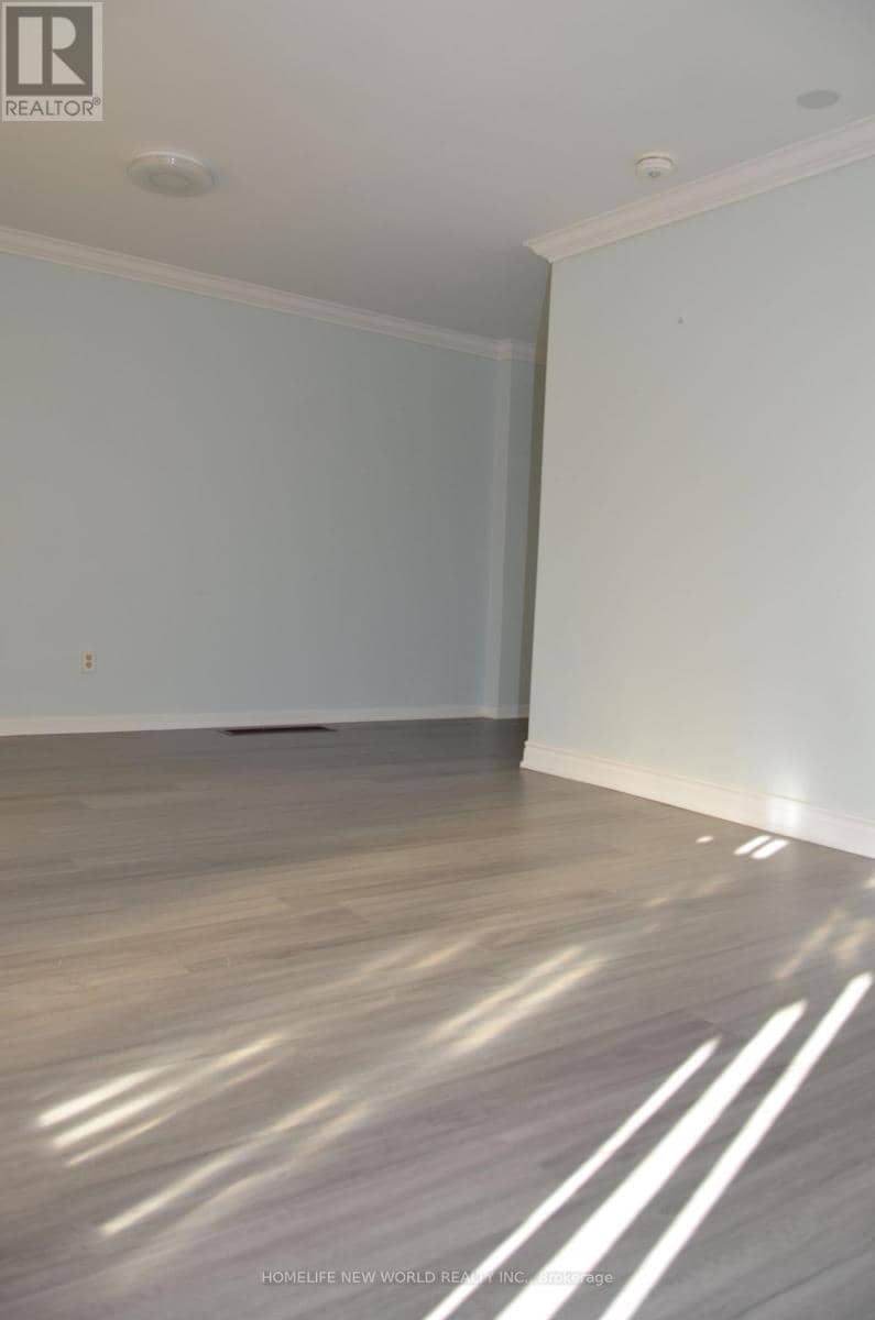 138 Lindylou Road, Toronto, photo 7