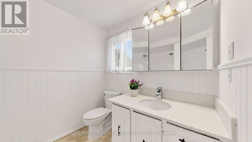 27 Hagerman Boulevard — photo 21 of 34