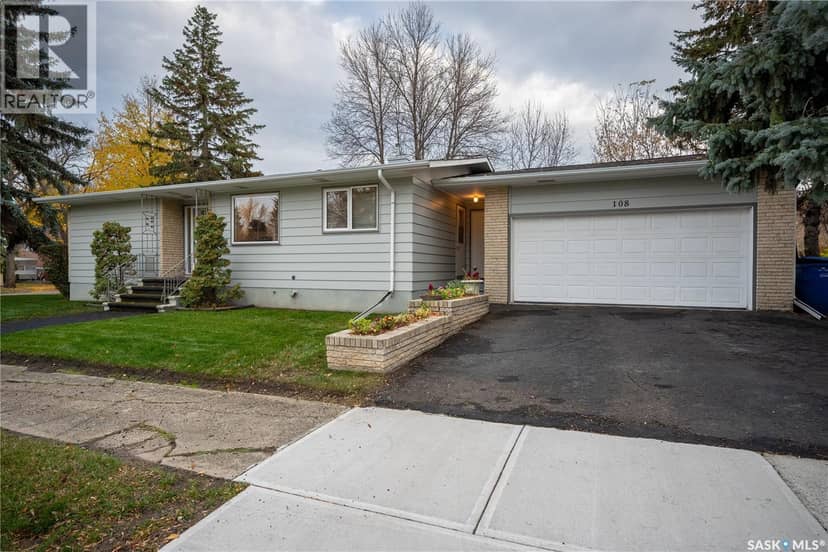 108 Tupper AVENUE, Yorkton, photo 2