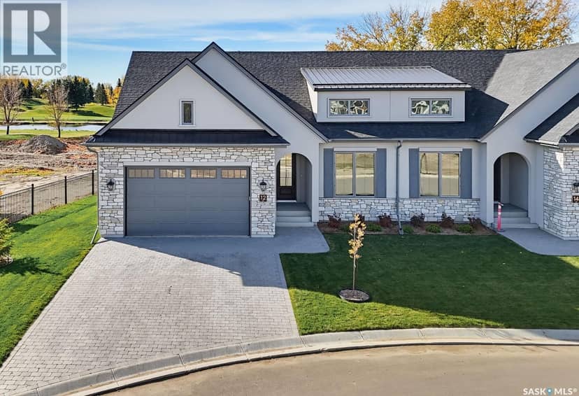 12 350 Cartwright STREET — photo 1 of 40