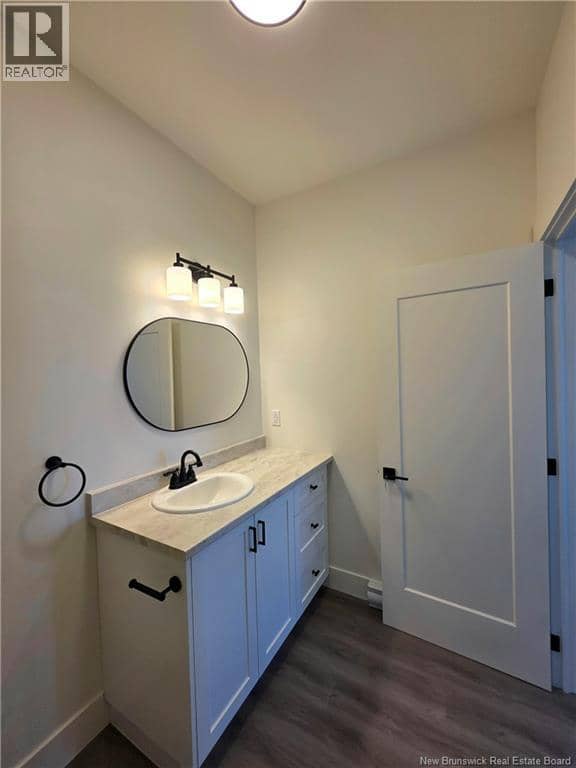 204 Bellevue Heights ... — photo 22 of 37