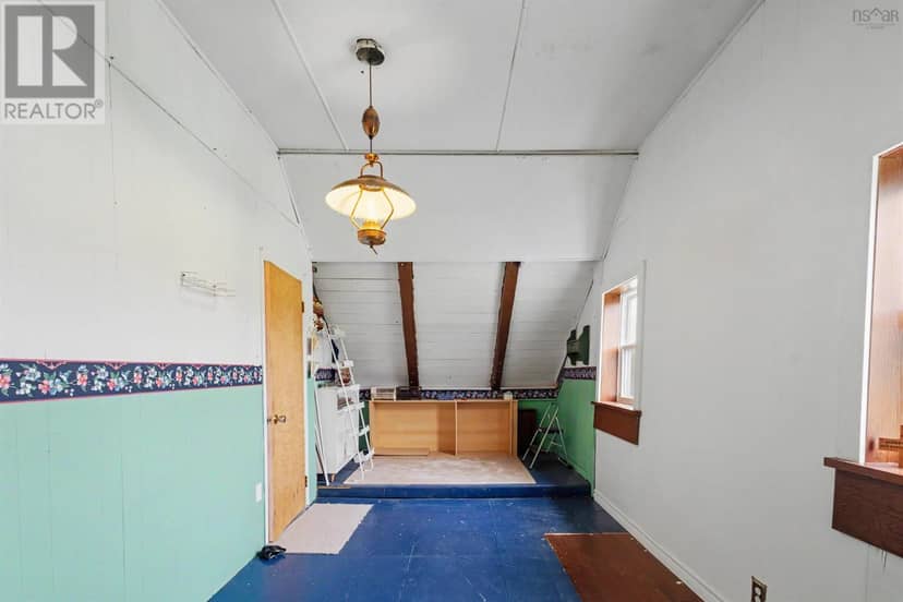 252 Crestdale Drive — photo 18 of 40