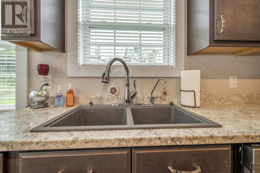 166 Blainedale Drive — photo 13 of 37