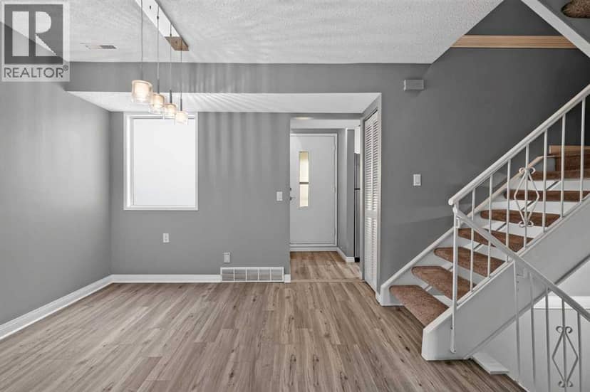 1006, 2520 Palliser Drive SW — photo 12 of 39