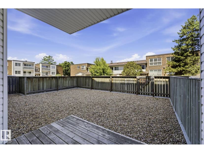 11446 40 AV NW NW — photo 25 of 36