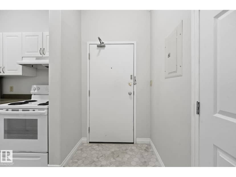 11446 40 AV NW NW, Edmonton, photo 4