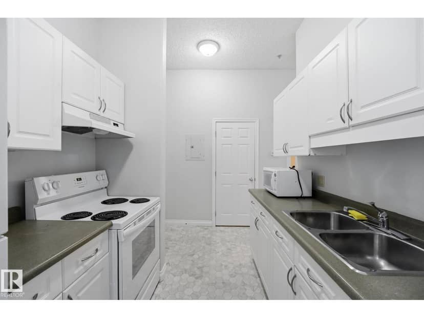 11446 40 AV NW NW, Edmonton, photo 6