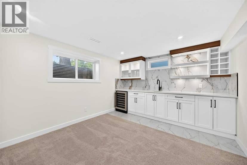 808 Avonlea Place SE — photo 25 of 35