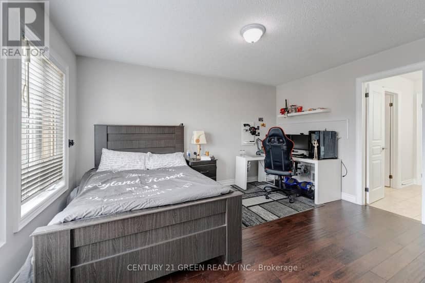 3 Lisson Crescent — photo 35 of 40