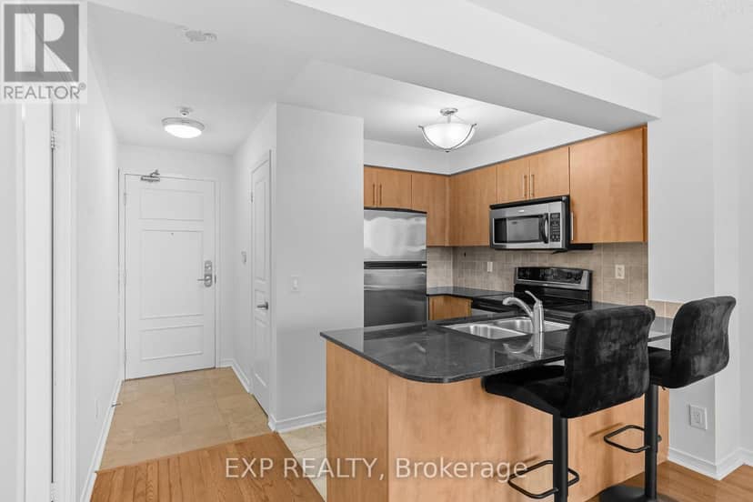 1214 - 350 Red Maple Road, Richmond Hill, photo 5