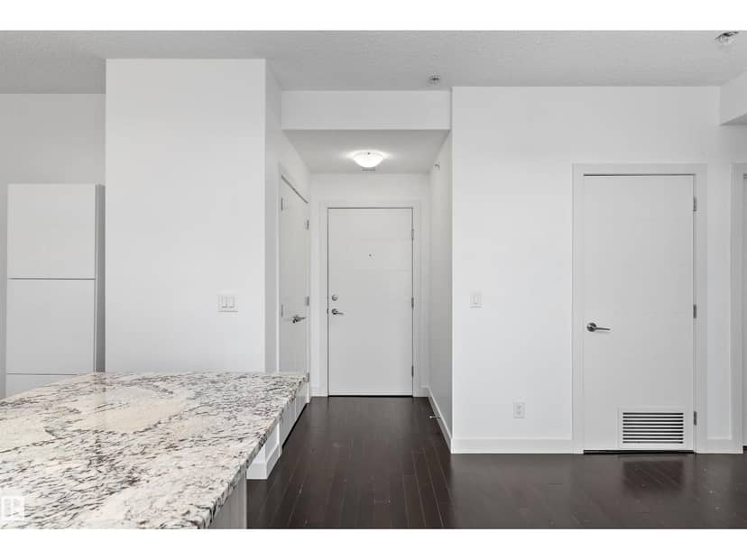 #109 10523 123 ST NW, Edmonton, photo 8