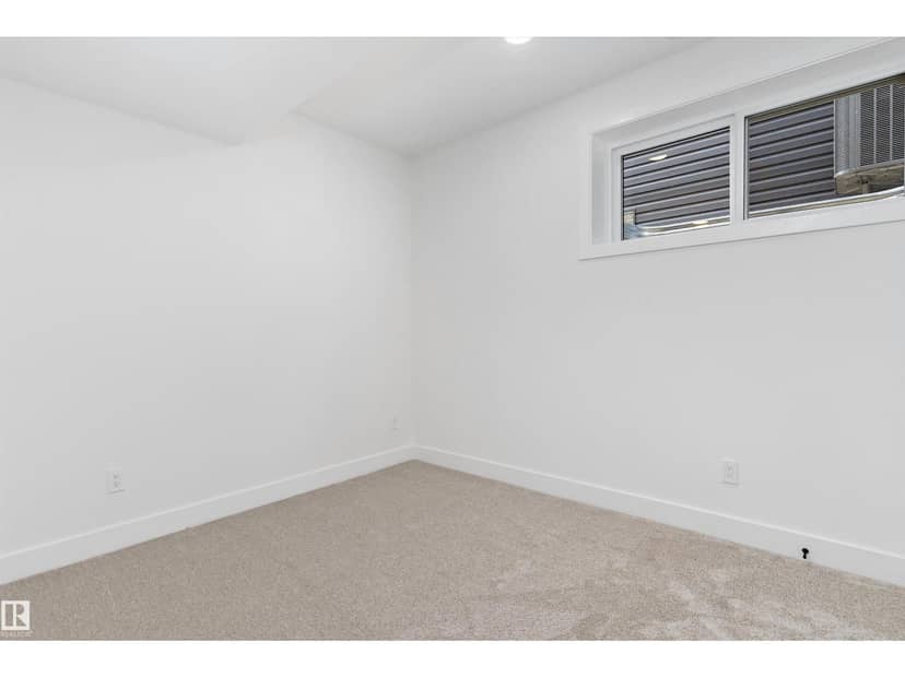 14512 86 AV NW — photo 38 of 40