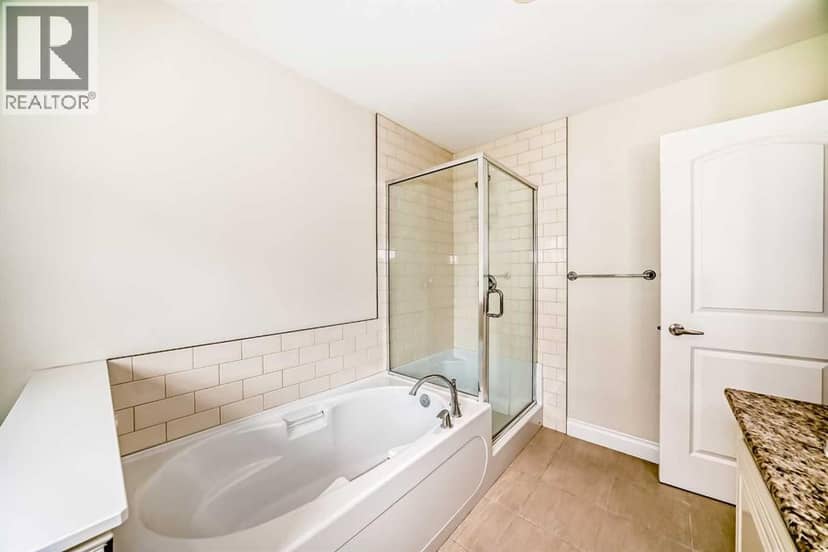 60 Hong Kong Road SW — photo 23 of 40