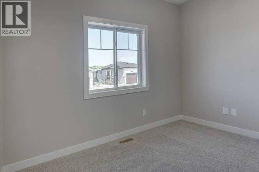83 Gray Close — photo 15 of 30