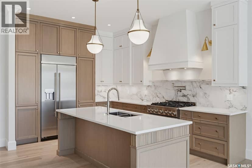14 350 Cartwright STREET — photo 9 of 40