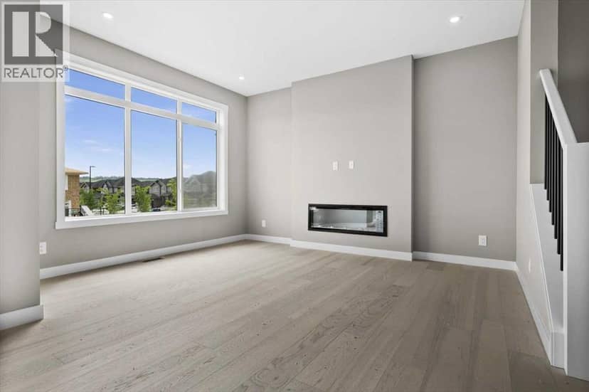 8 Topaz Place, Cochrane, photo 7