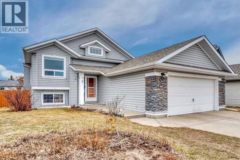 27 Aspen Creek Way, Strathmore, photo 3