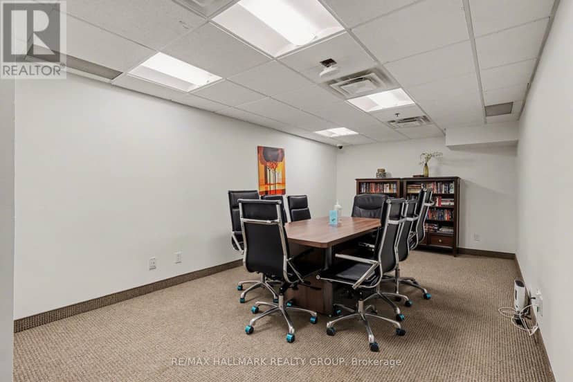 201 - 242 Rideau Street — photo 26 of 26