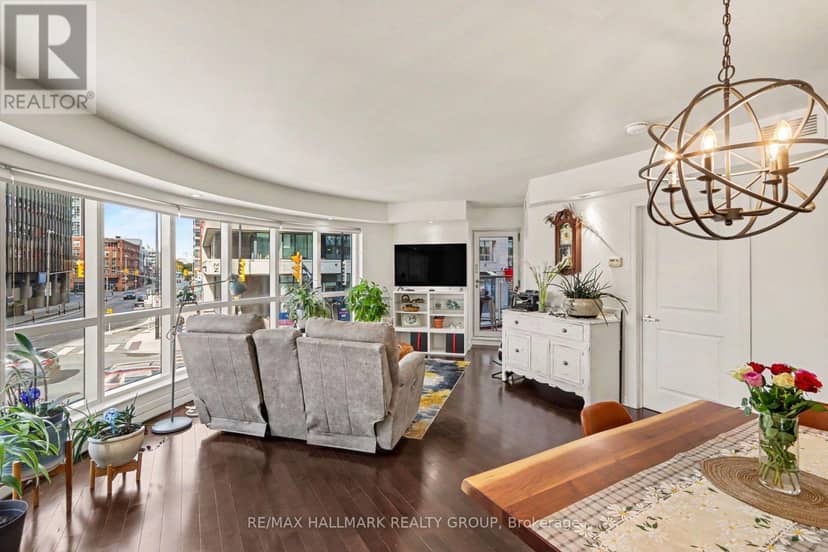 201 - 242 Rideau Street, Ottawa, photo 8