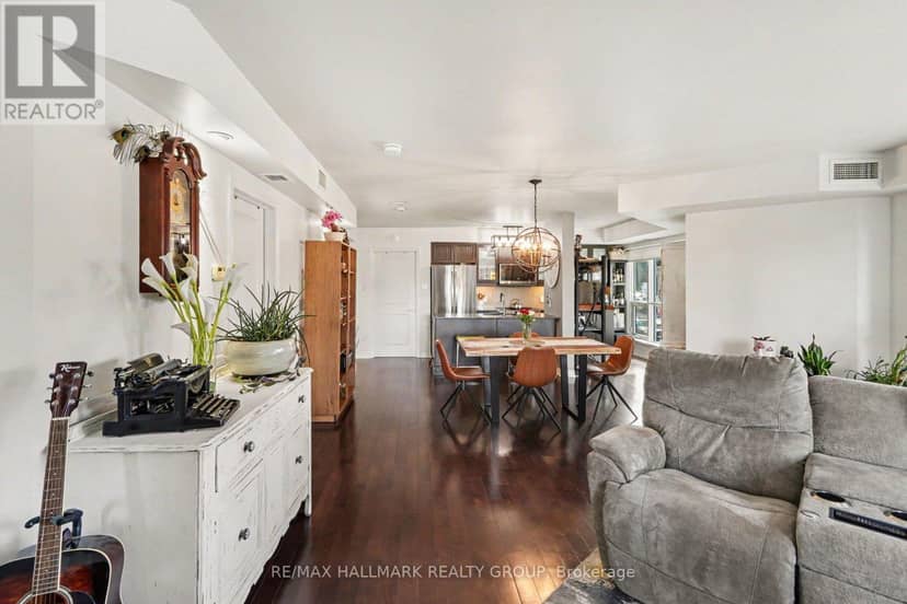 201 - 242 Rideau Street — photo 9 of 26